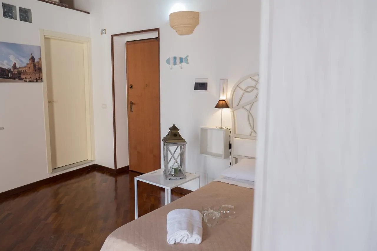 Apartament Centro Casa Monteleone Palermo